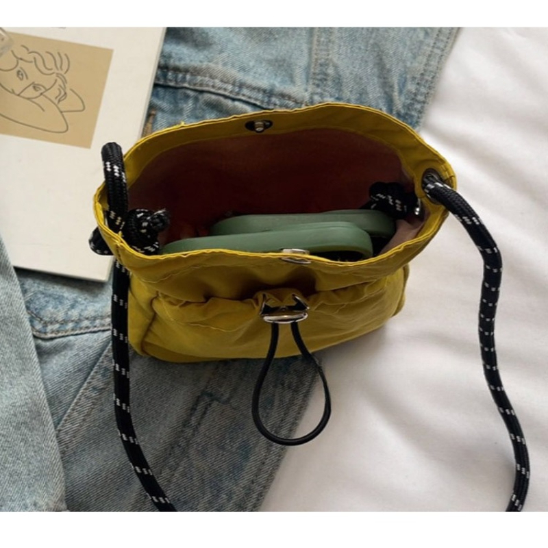 Niche Design Women's Bag Ins M - Interior Design Minimalist recension och pris