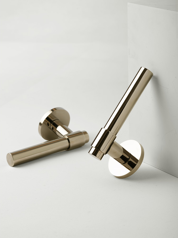 Dooroom Brass Door lock A mini - Interior Design Minimalist recension och pris